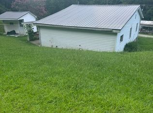 8162 N Fork Rd, Chapmanville, WV 25508