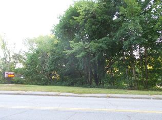 2 Oakham Rd, North Brookfield, MA 01535