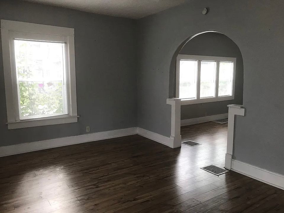 1st image of 801 Cottage Ave #1