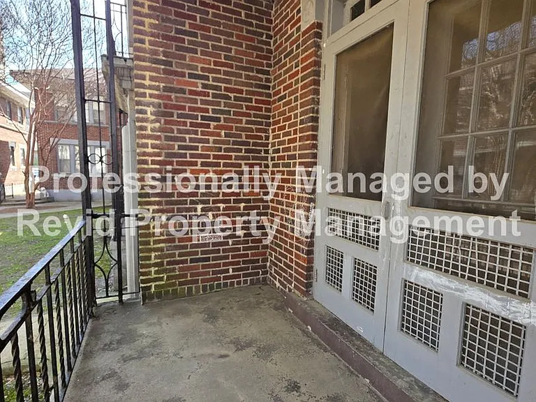 220 S. Cleveland St — Photo 68