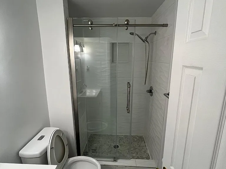 15716 Chadsey Ln — Photo 4