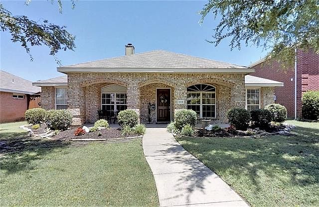 1st image of 1519 Summerfield Dr
