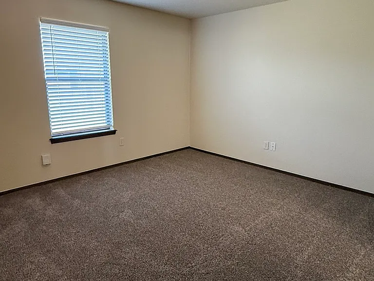 139 Barrett Pl — Photo 15
