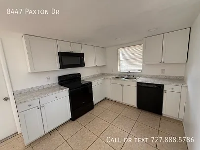 8447 Paxton Dr — Photo 46