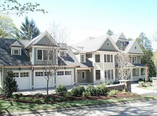 31 Vine Brook Rd, Lexington, MA 02421