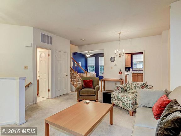4th image of 14616 Stream Pond Dr