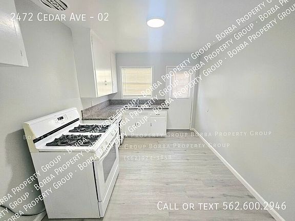 3rd image of 2472 Cedar Ave #2