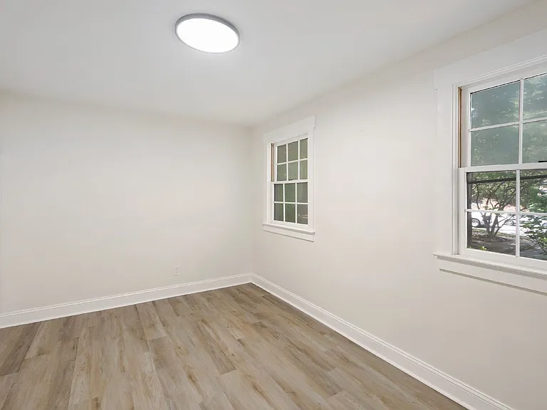 707 Wade Ave — Photo 12