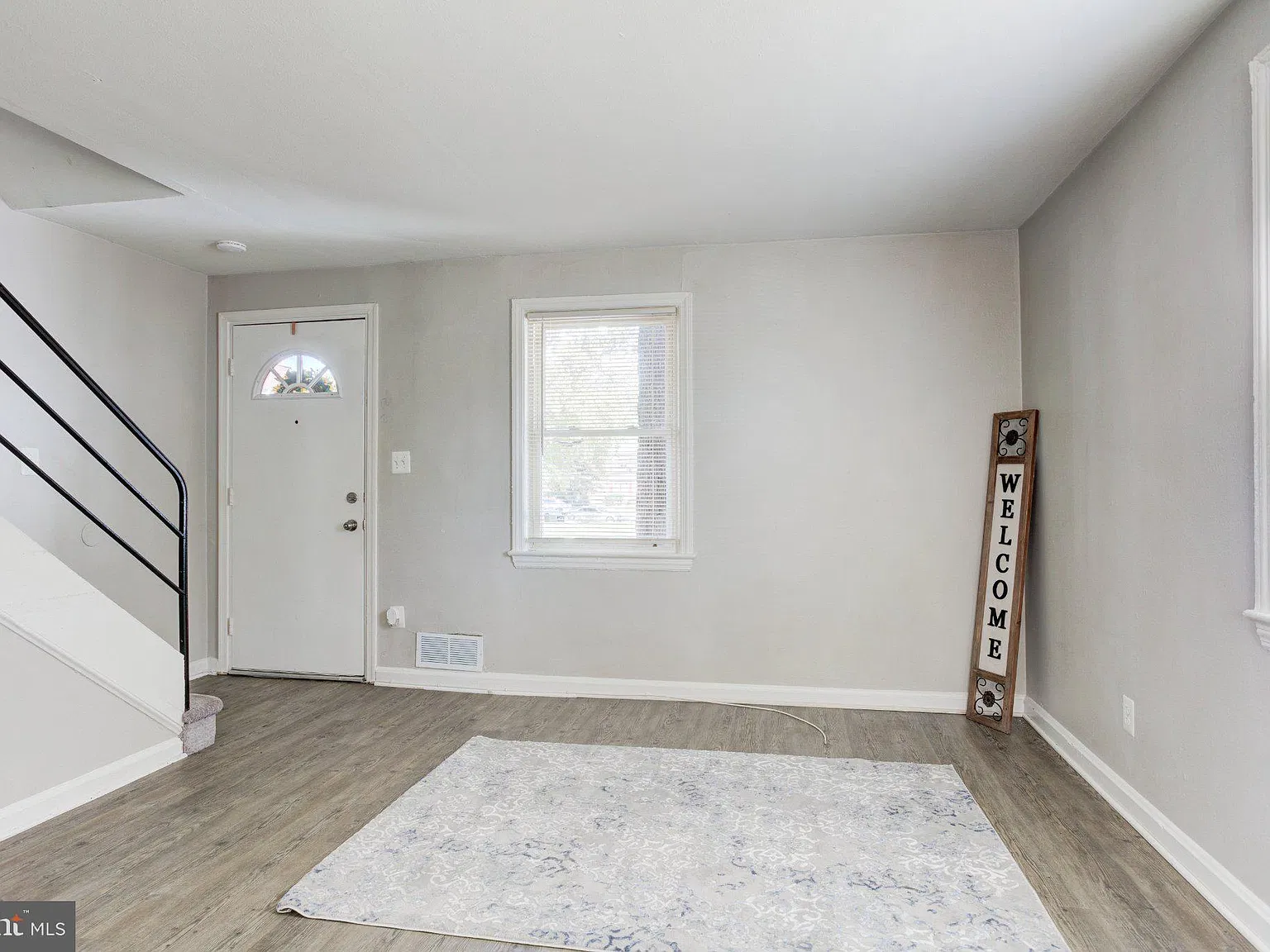 Iverson Village Condo — Photo 3