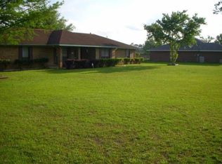 1401 Meadowbrook Dr, Deridder, LA 70634