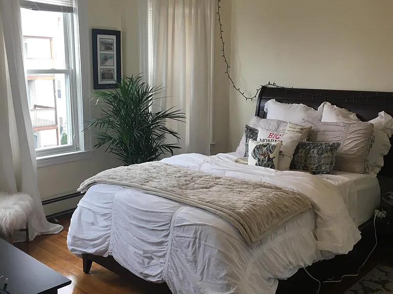 5 Moseley St #3 — Photo 2