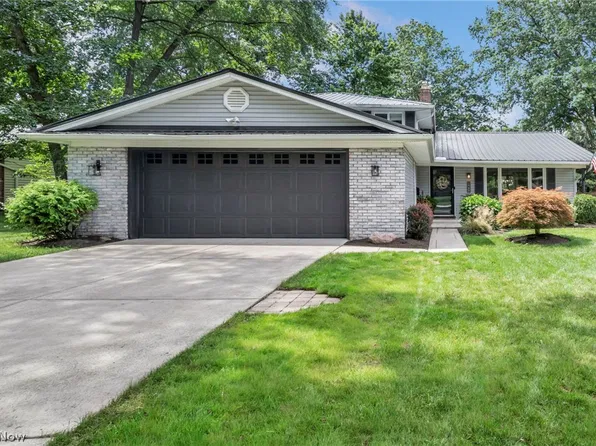 1980 Salem Pkwy, Westlake, OH 44145