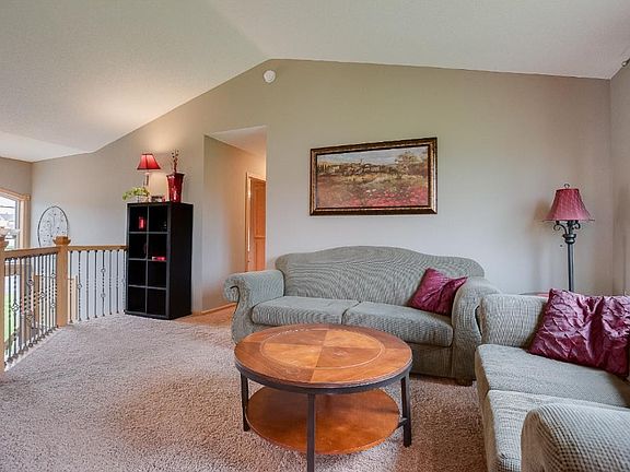 5th image of 1103 161st Ln NW