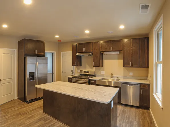 GMI 1: Arlington - A, 1834 N Arlington Pl, Milwaukee, WI 53202