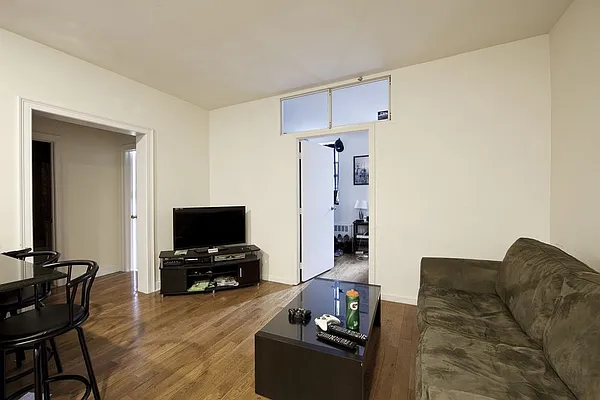 Rented by Zumper Inc | media 19