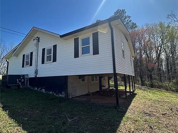 5th image of 2403 Apple Pie Ridge Rd