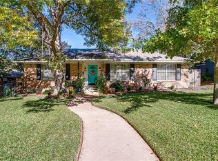 10119 Lanshire Dr, Dallas, TX 75238