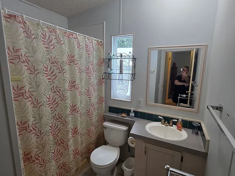 858 E Winnetka St — Photo 20