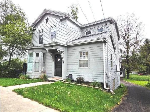 146 Main St, Mount Morris, NY 14510