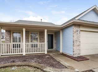 9747 Lonnquist Dr, Franklin Park, IL 60131