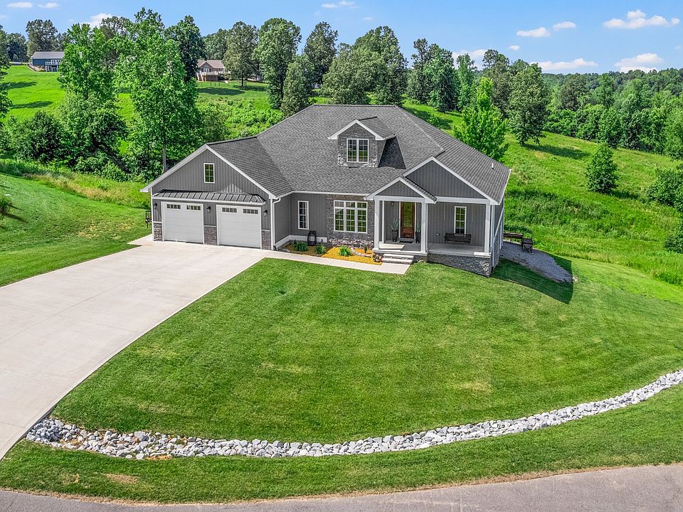 995 Rose Ln, Eddyville, KY 42038 | Zillow