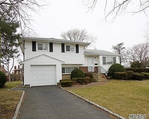 1st image of 2720 Navy Ct