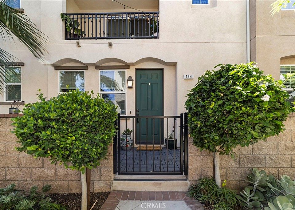 1st image of 144 Royal Way