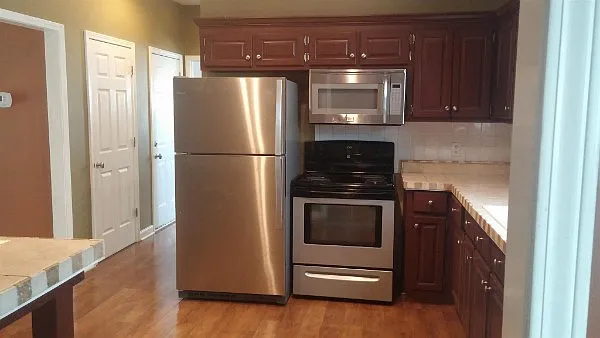 3804 Stonecrest Ct — Photo 4