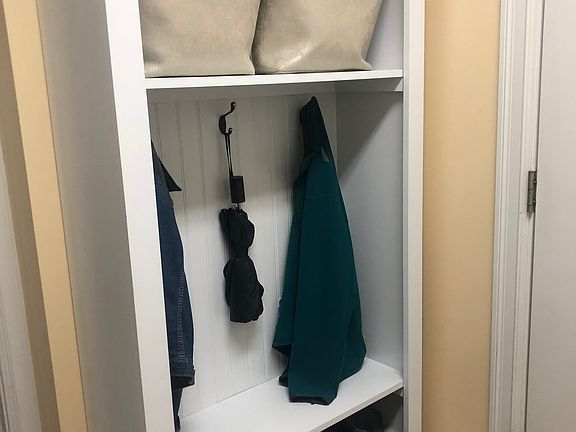 5th image of 9430 Highland Green Dr