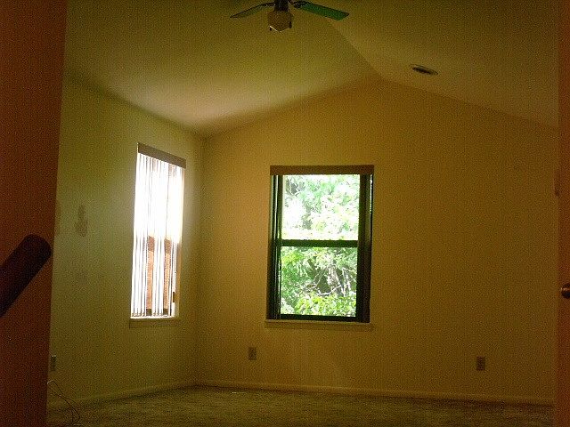 2nd image of 1605 Hutton St APT 4