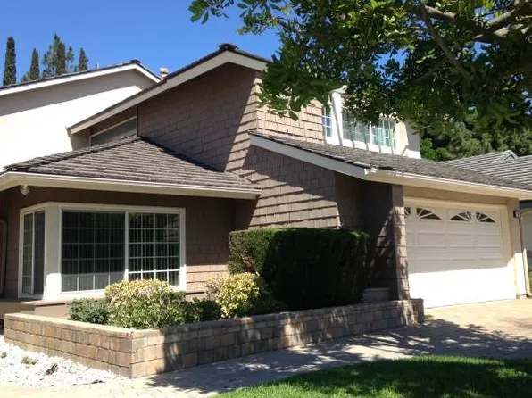 9 Soaring Hawk, Irvine, CA 92614