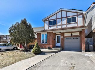 38 Winterfold Dr, Brampton, ON L6V 3T2