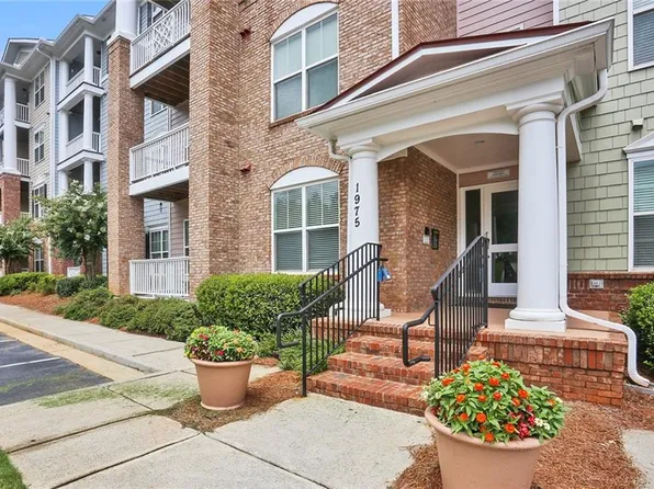 1975 Nocturne Dr, Alpharetta, GA 30009