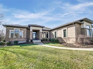 9410 Ridings Blvd, Dayton, OH 45458