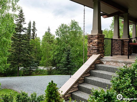 2nd image of 11745 Broadwater Dr