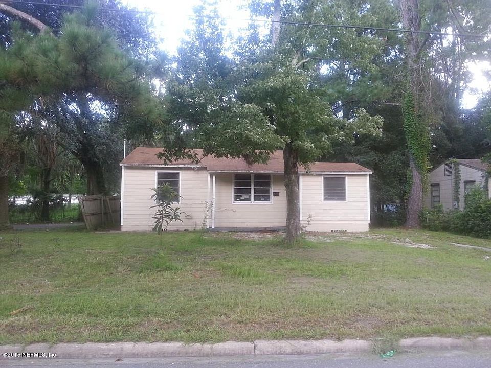 1st image of 2867 Ernest St