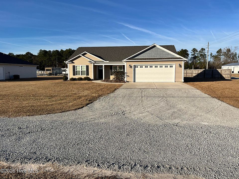 1st image of 454 Crump Farm Rd