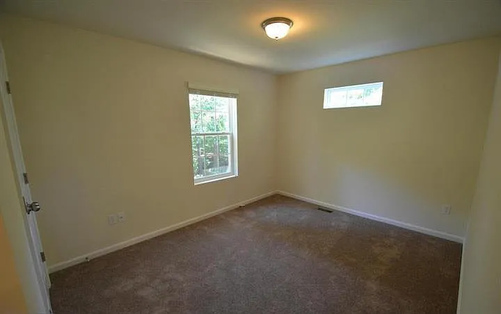 5917 Sneed Dr — Photo 19