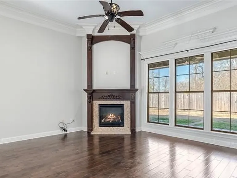 520 Dogwood South Ln — Photo 7