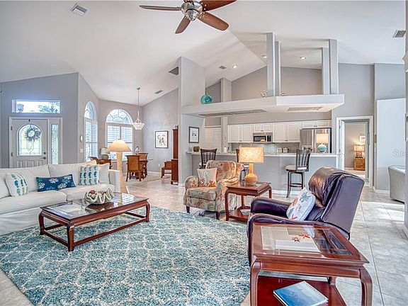 5th image of 4430 Sintina Ct