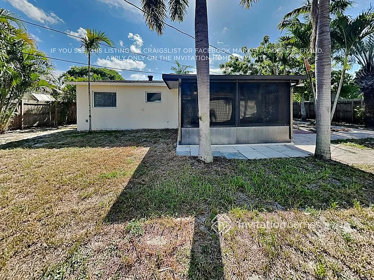908 Belmont Dr — Photo 17
