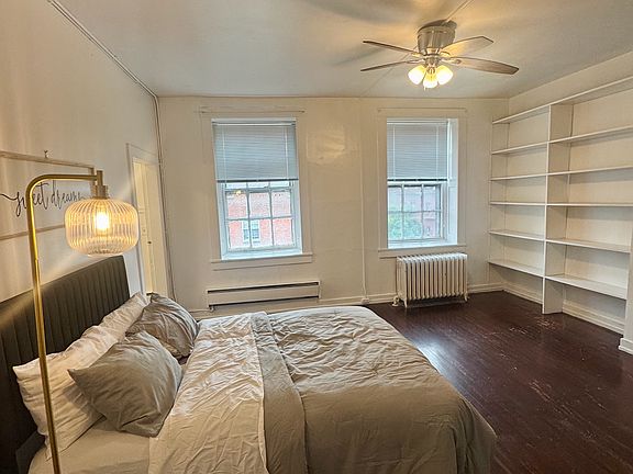 2nd image of 800 Cathedral St APT 4