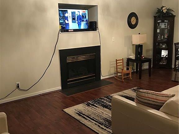 3rd image of 5731 Winterleaf Dr