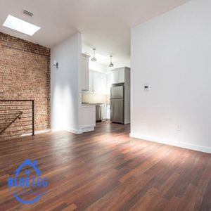 21 Charlotte St #2, Ridgewood, NY, 11385