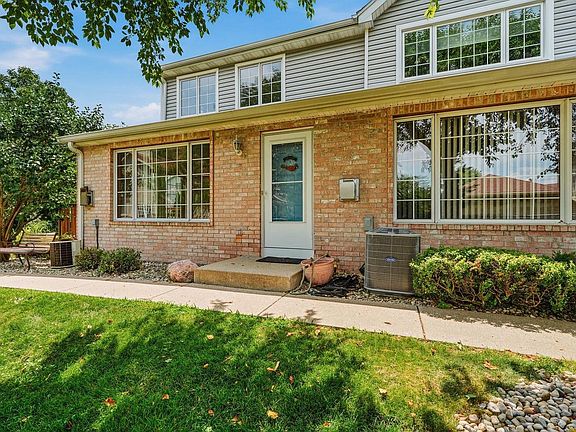 3rd image of 10050 W Whitnall Edge DRIVE #A