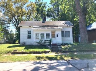 813 N 11th St, Vincennes, IN 47591