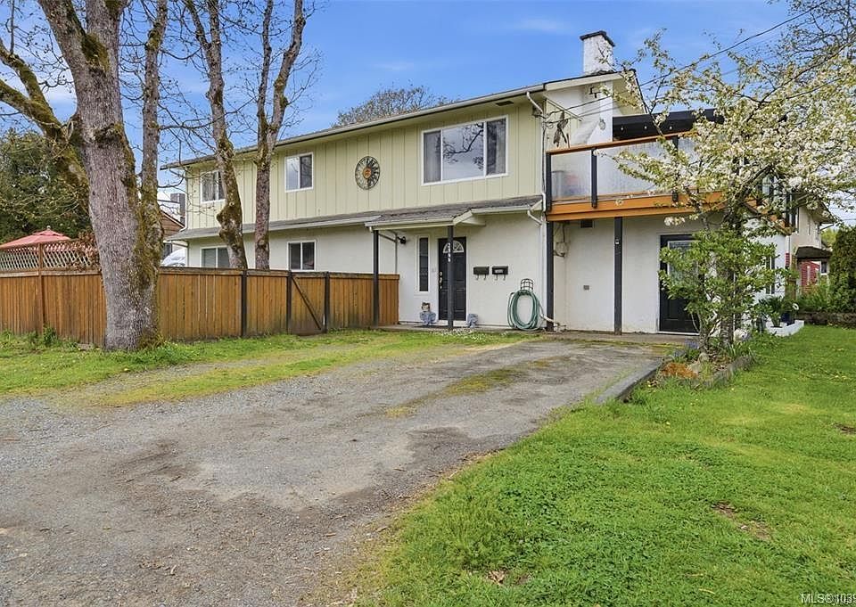 1st image of 2844 Rita Rd