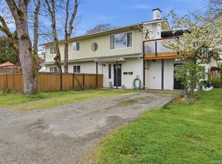 2844 Rita Rd, Langford, BC V9B 4A1