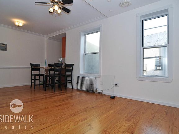 3rd image of 31 Driggs Ave APT 3R