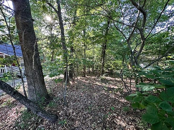 4th image of Rogan Cir #32